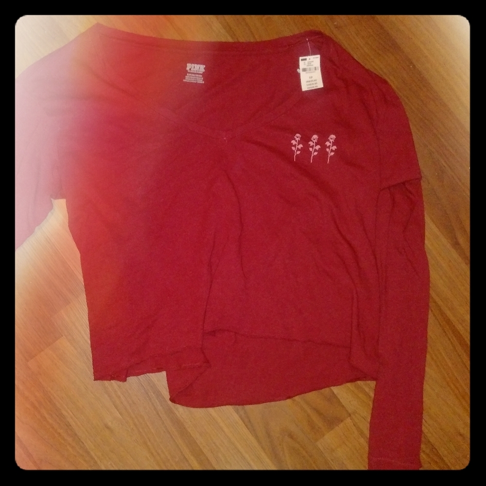 NWT!! PINK Victorias Secret t-shirt.